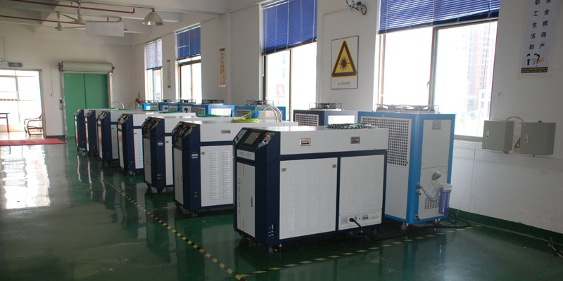 通發(fā)激光TFL-500PF<a href='http://www.91track.net/product/2.htm' class='text_a'>光纖<a href='http://www.91track.net' class='text_a'>激光焊接機(jī)</a></a>